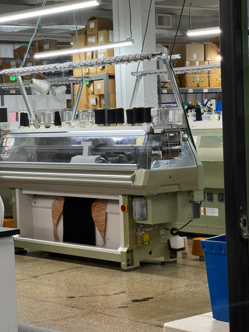 picture of 3D knitting machine